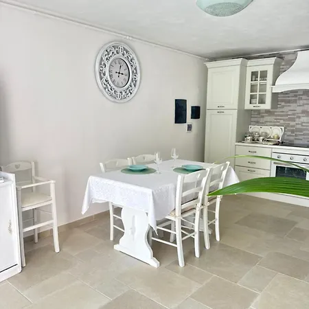Relax House